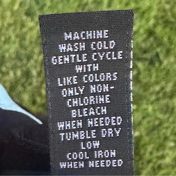 ALFANI FLORAL SLEEVELESS TOP - Picture 16 of 16